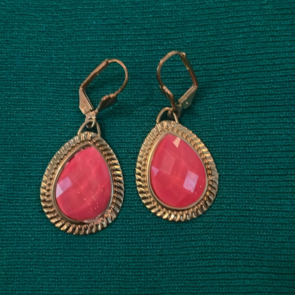 Pink and golden earrings